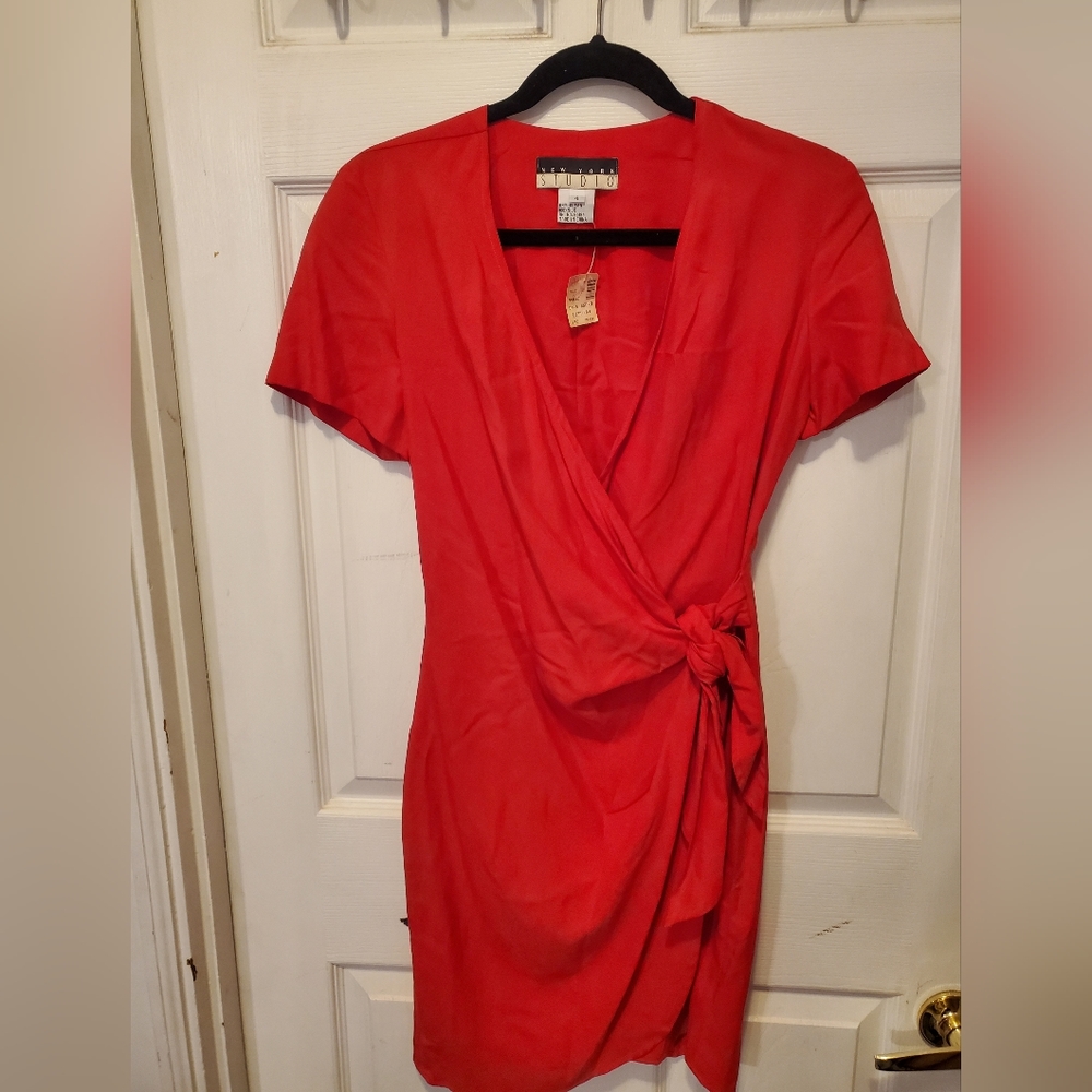 New York Studio - NWT Vintage Red Silk Wrap Dress - size 4